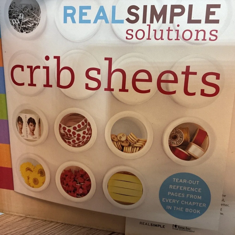 Real Simple Solutions: Tricks, Wisdom, and Easy Ideas to Simplify‎ Every Day